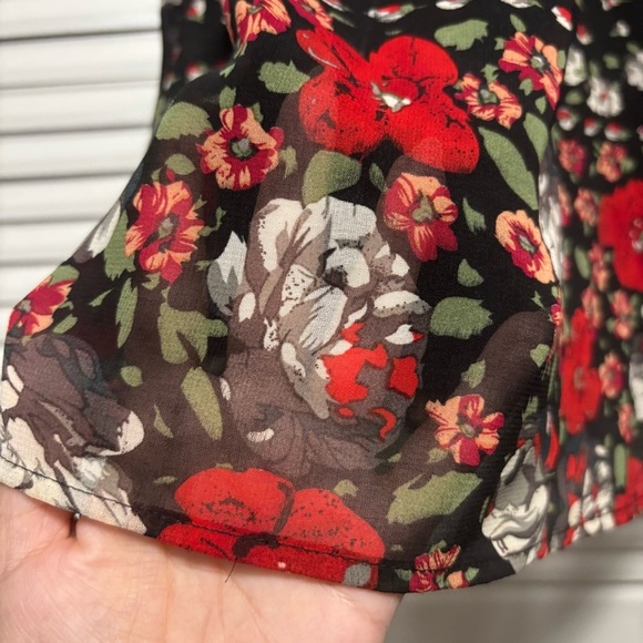 Suzabell Floral Black and Red A-Line Midi Zip Up Women's Skirt Size XS - Picture 2 of 6